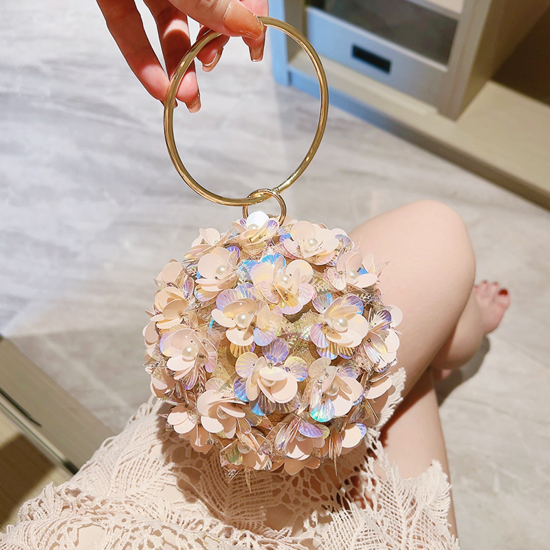 Mini Sequin Flower Evening Bag - đánh giá và giá Wedding Vendor