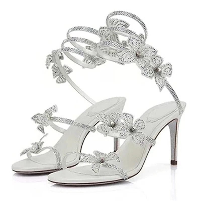 Eilyken Street Style CRYSTAL F - đánh giá và giá Wedding Super